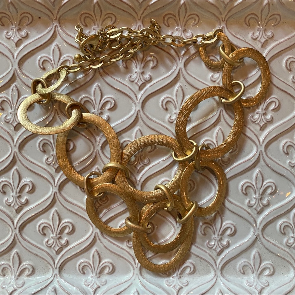 Lilly Pulitzer statement necklace